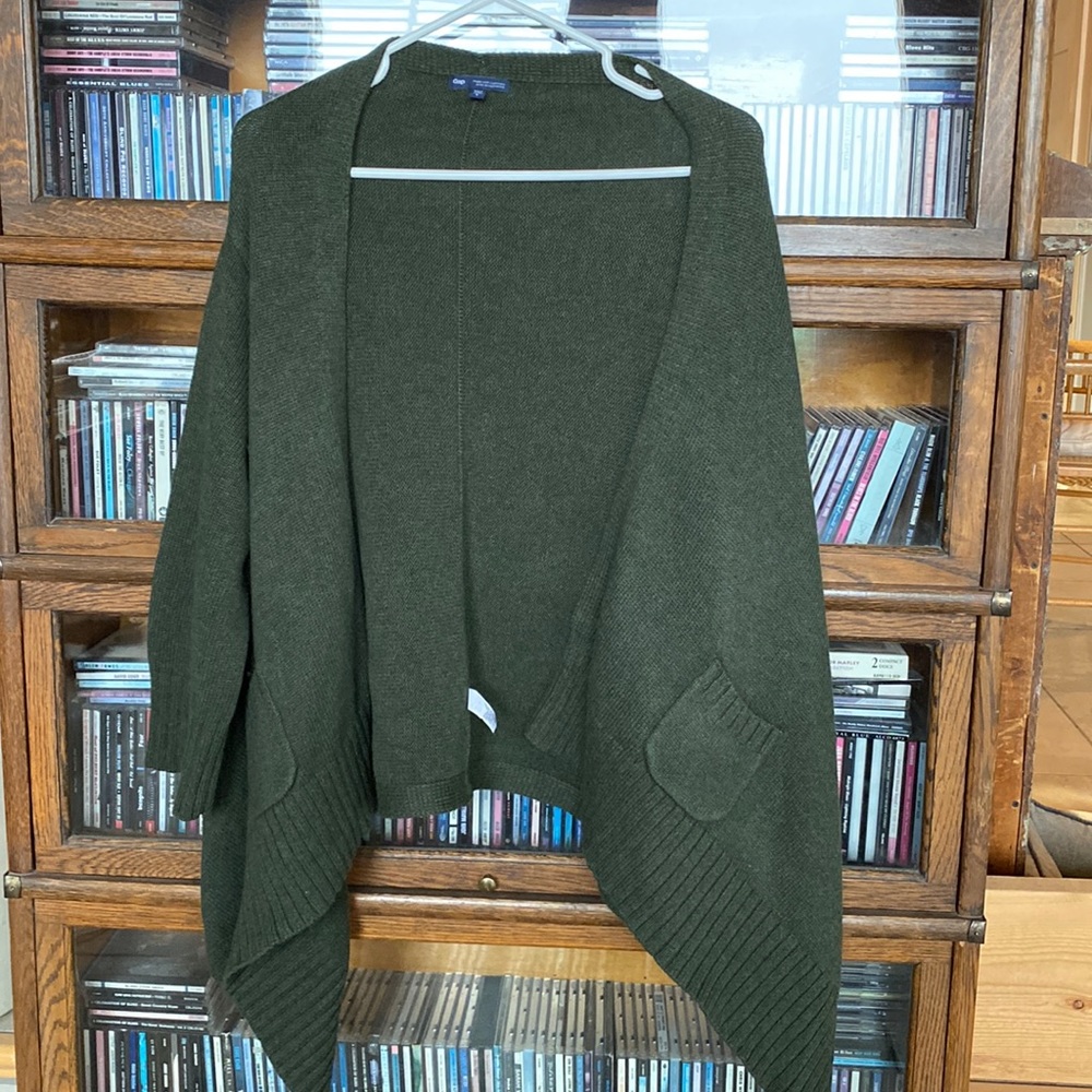Olive Green GAP Asymmetrical Cardi/Wrap-With-Arms 85% Cotton 15% Cashmere Large